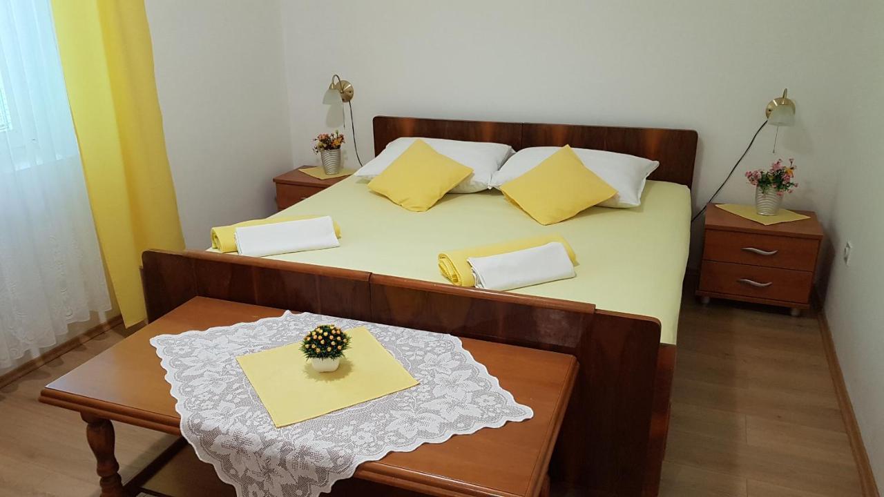 Apartman Marija 塞尼 外观 照片