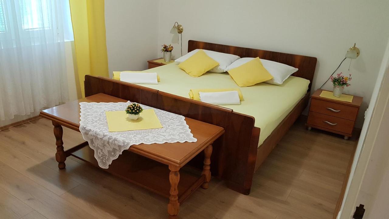 Apartman Marija 塞尼 外观 照片